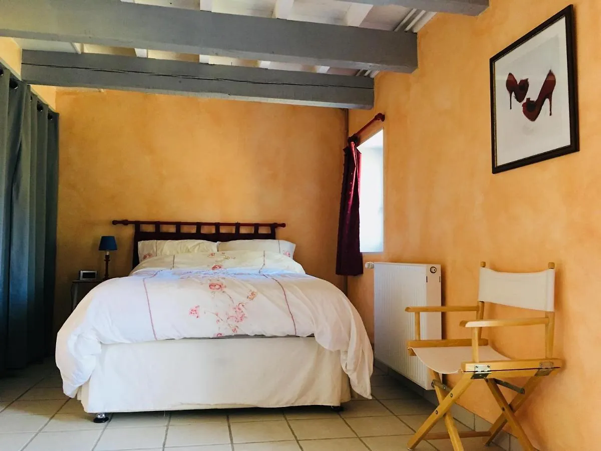 Le Castelet-Arzeliers Bed & Breakfast Laragne-Monteglin