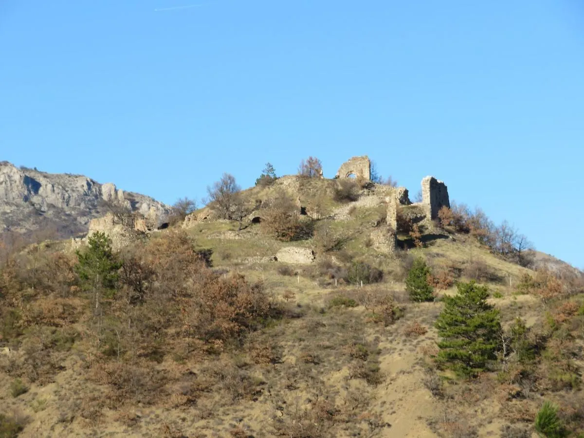 Le Castelet-Arzeliers Bed & Breakfast Laragne-Monteglin