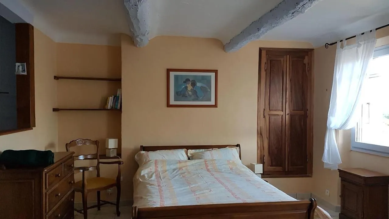 Le Castelet-Arzeliers Bed & Breakfast Laragne-Monteglin 0*,  France
